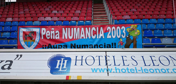 Nuevas pancartas de la peña